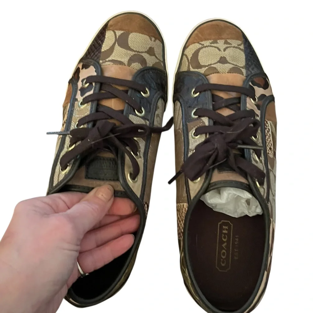 Coach size 10